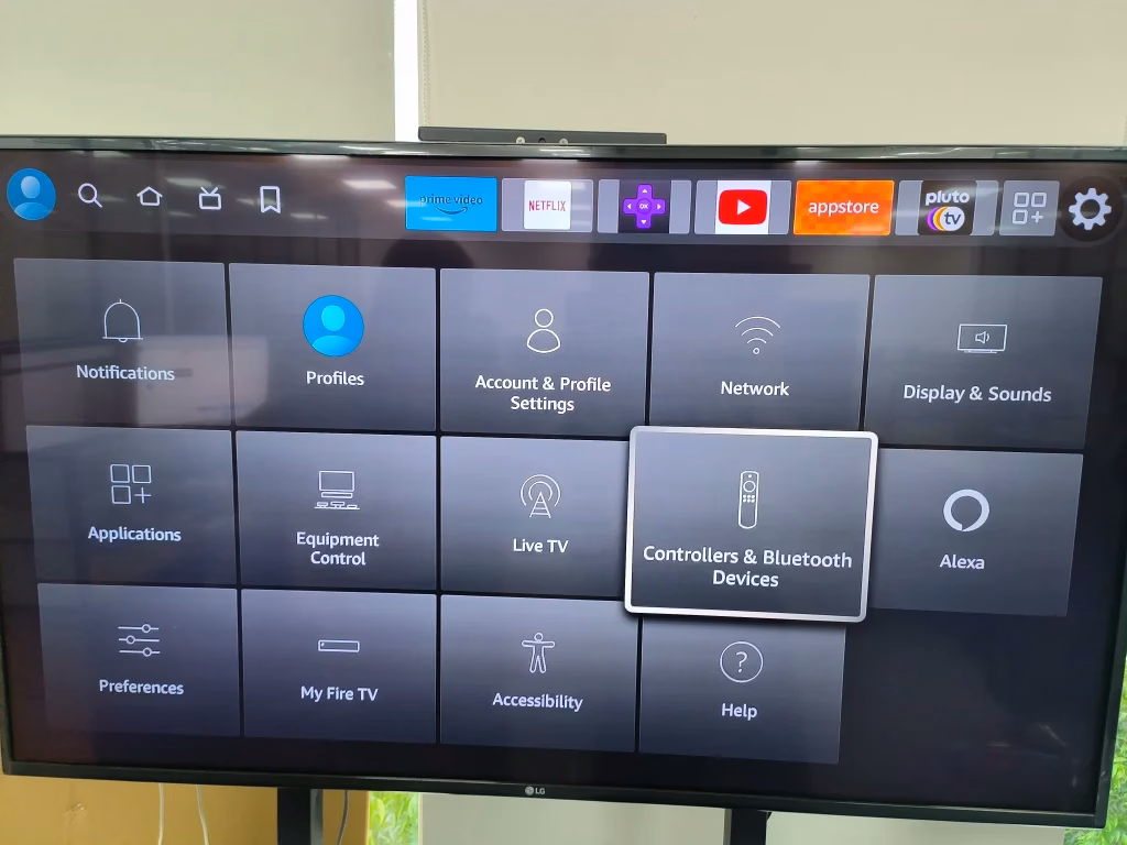 choose Controllers & Bluetooth Devices