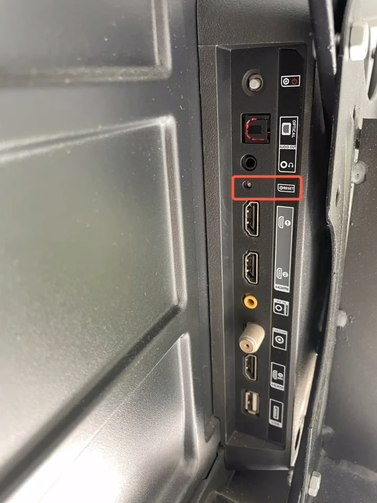 the factory reset button on Roku TV